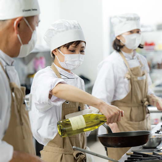 基本的な調理技法の理解・食材の特性理解